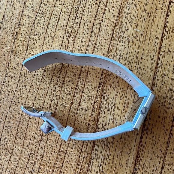 Kenneth Cole Big & Chunky Watch - Picture 11 of 14